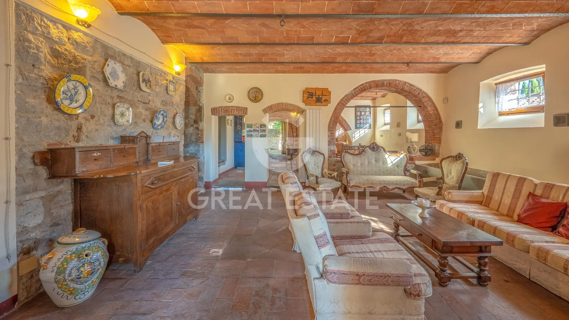 Tuscany, Gaiole in Chianti, Tuscany, Italy. - Photo 1