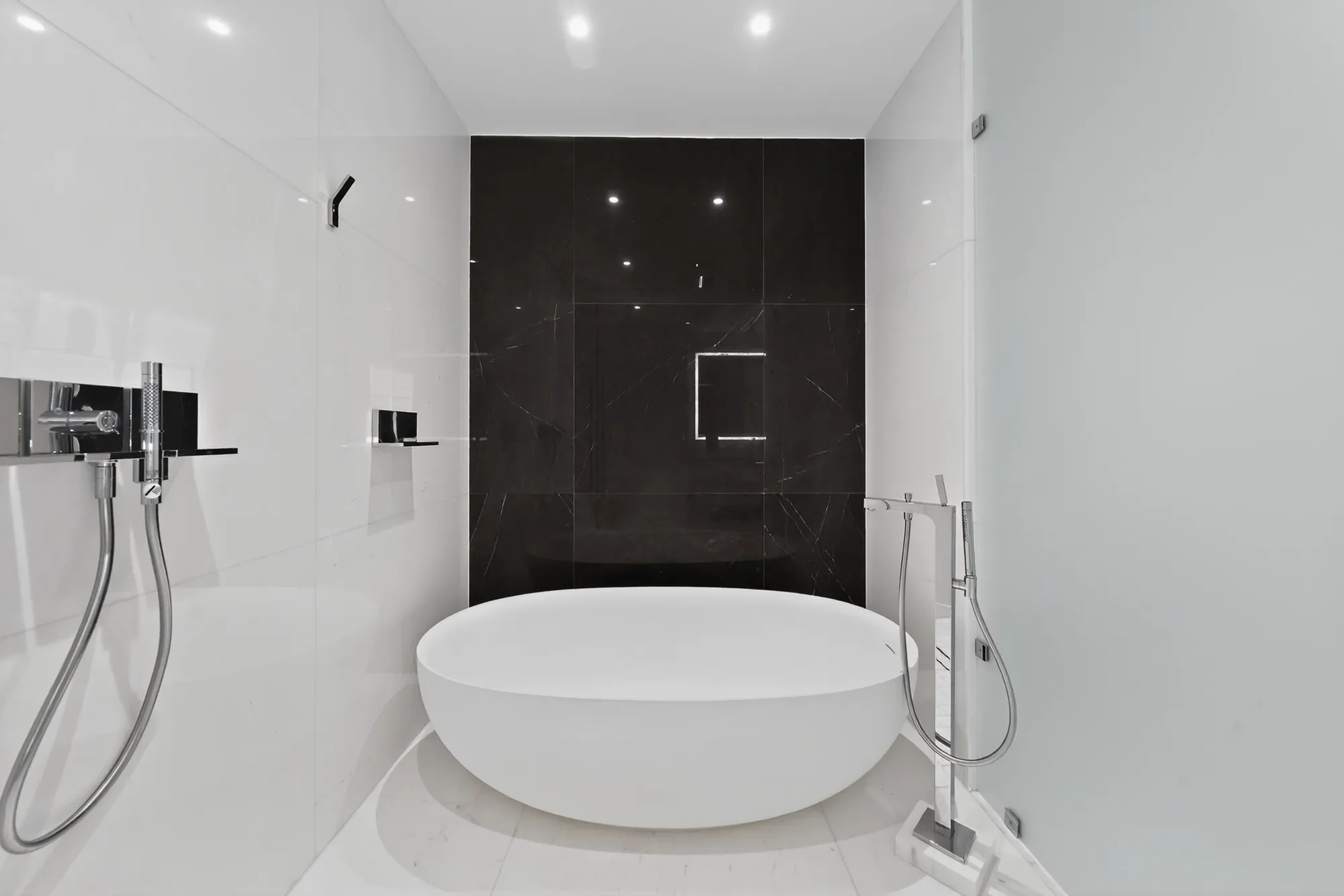 Gallery photo 10