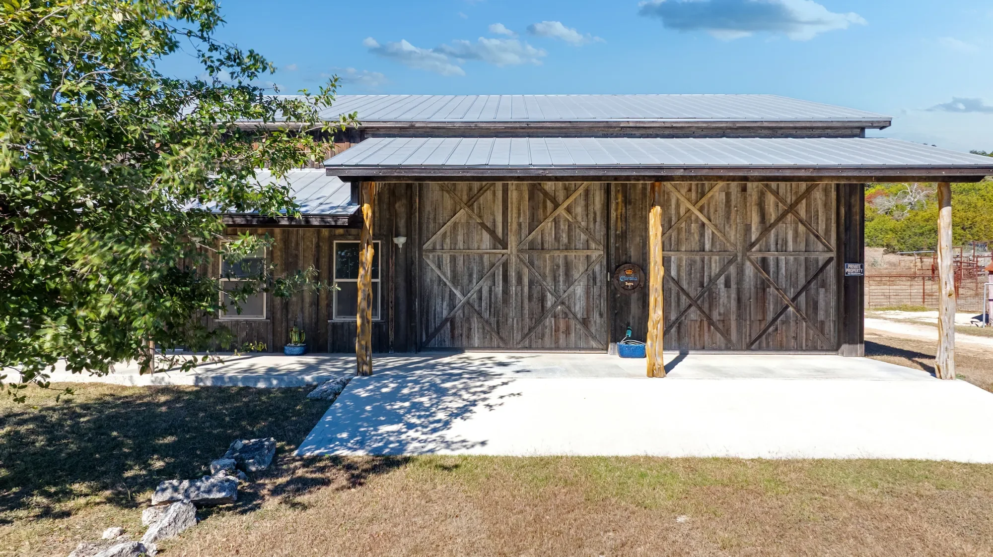 196 Hermit Hill Road , Fredericksburg, TX 78624, Fredericksburg, Texas, United States. - Photo 32