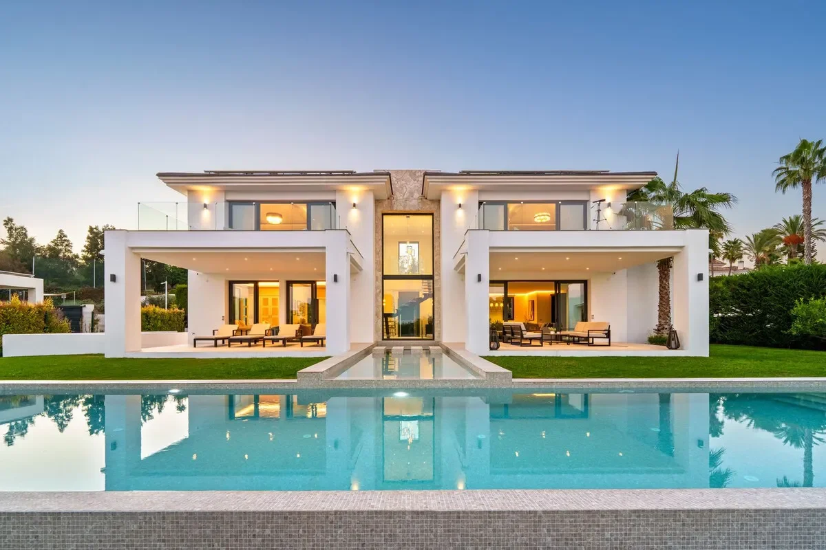 Exterior photo 12