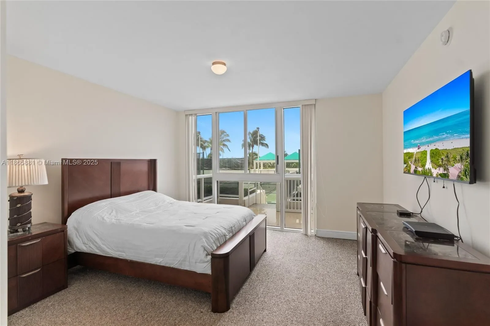 4775 Collins Ave 507, Miami Beach, Florida, United States. - Photo 16