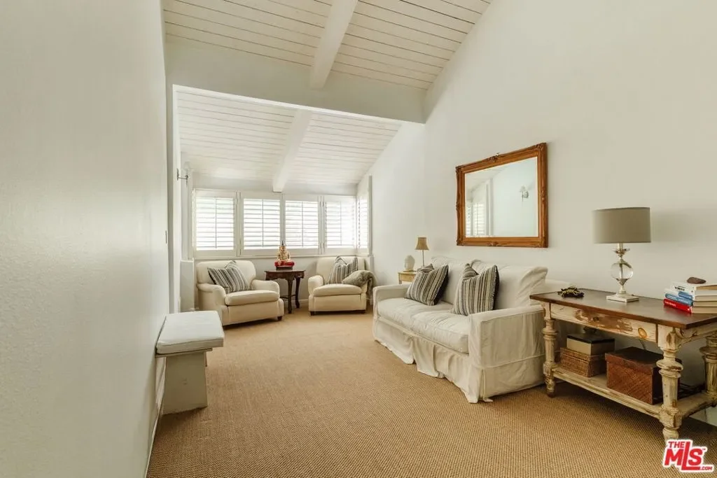 8611 Burton Way 5, West Hollywood, California, United States. - Photo 14