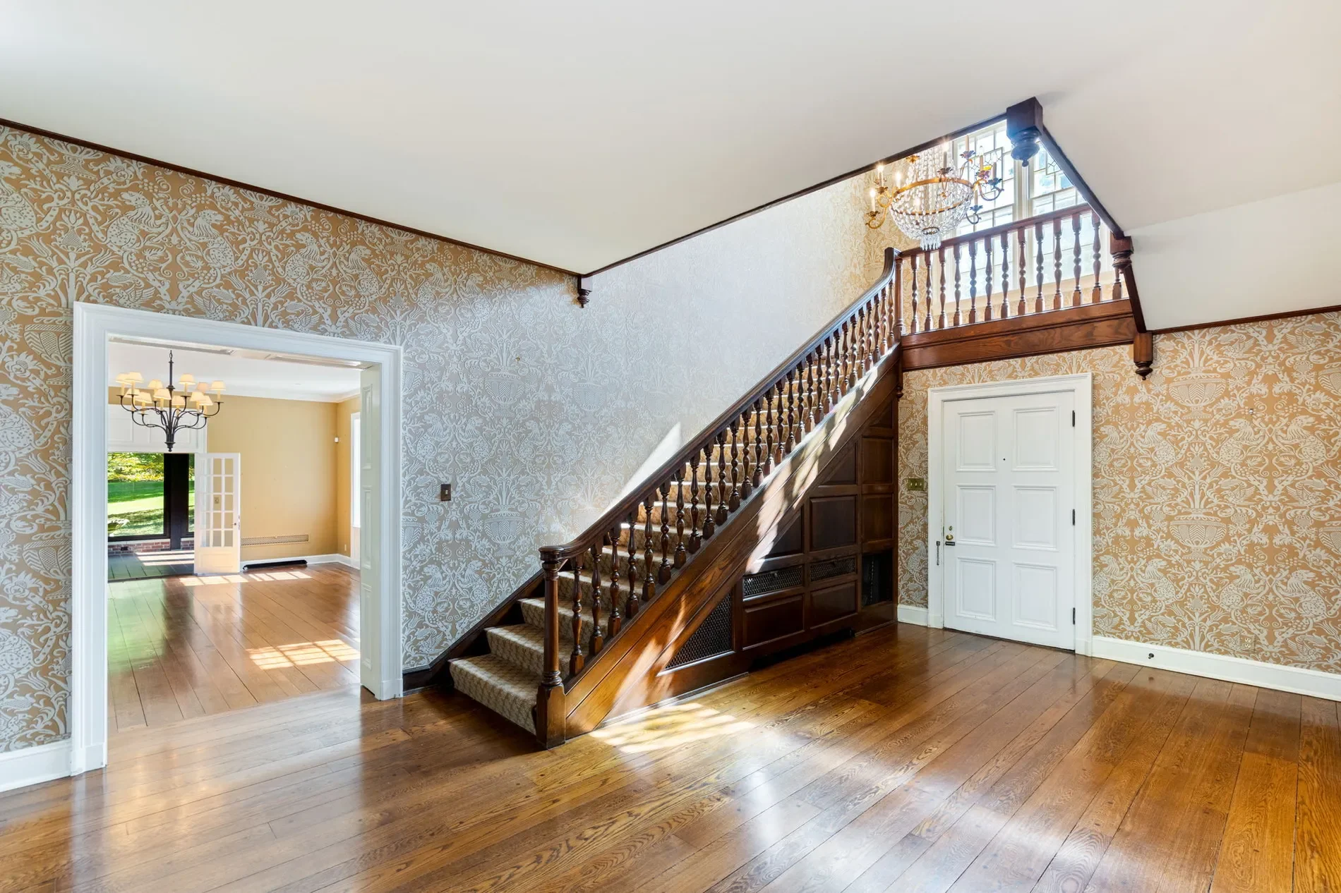 3740 Upper River Road , Louisville, KY 40207, Watterson Park, Kentucky, United States. - Photo 14