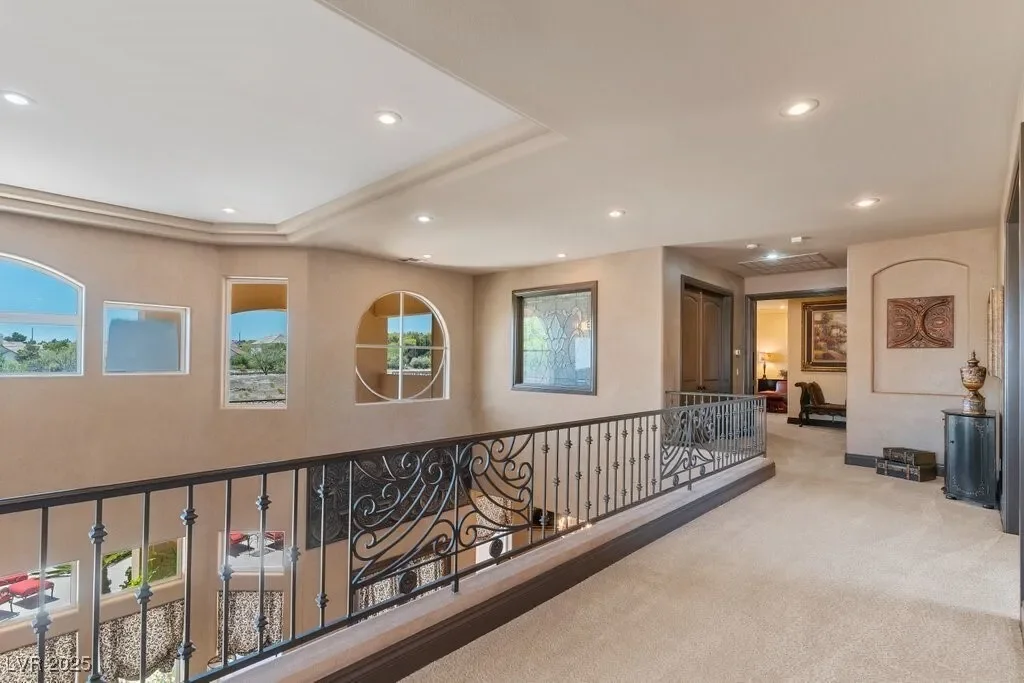 9717 Winter Palace Drive, Las Vegas, Nevada, United States. - Photo 26