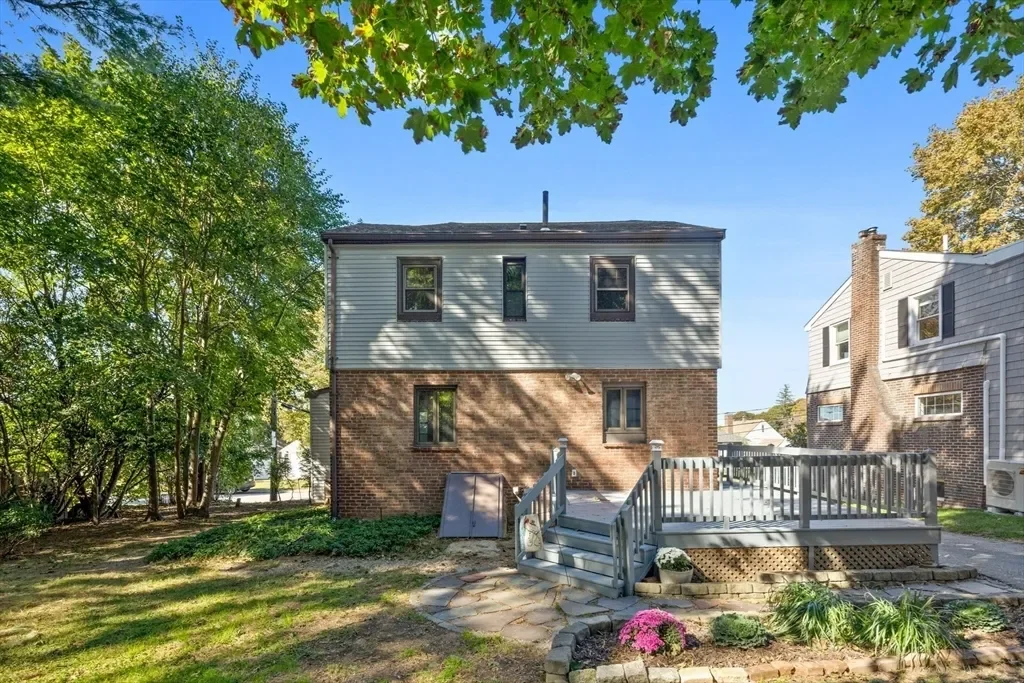 20 Richards Rd, Weymouth, Massachusetts, United States. - Photo 9