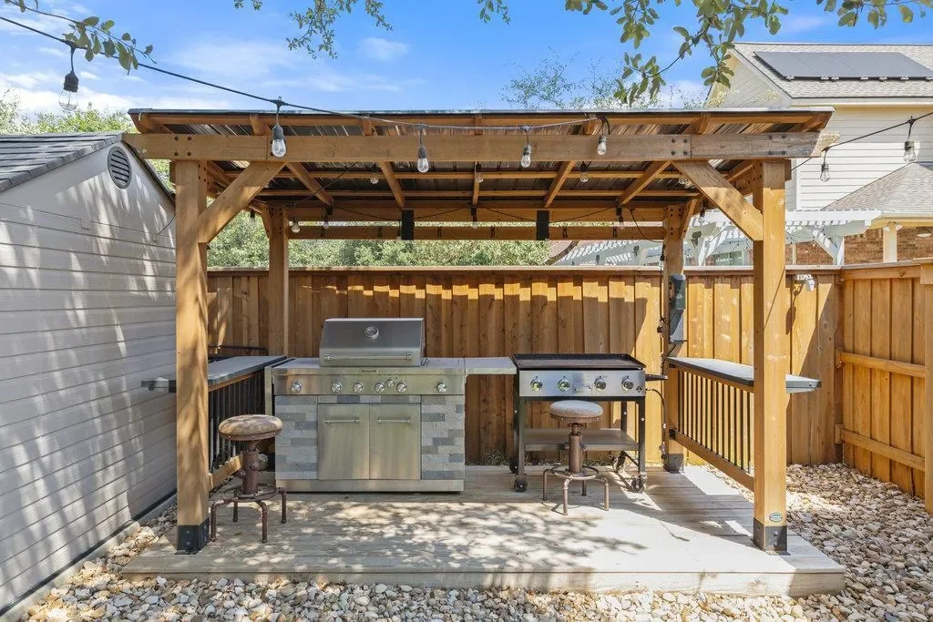 Cedar Park, Texas, United States. - Photo 31