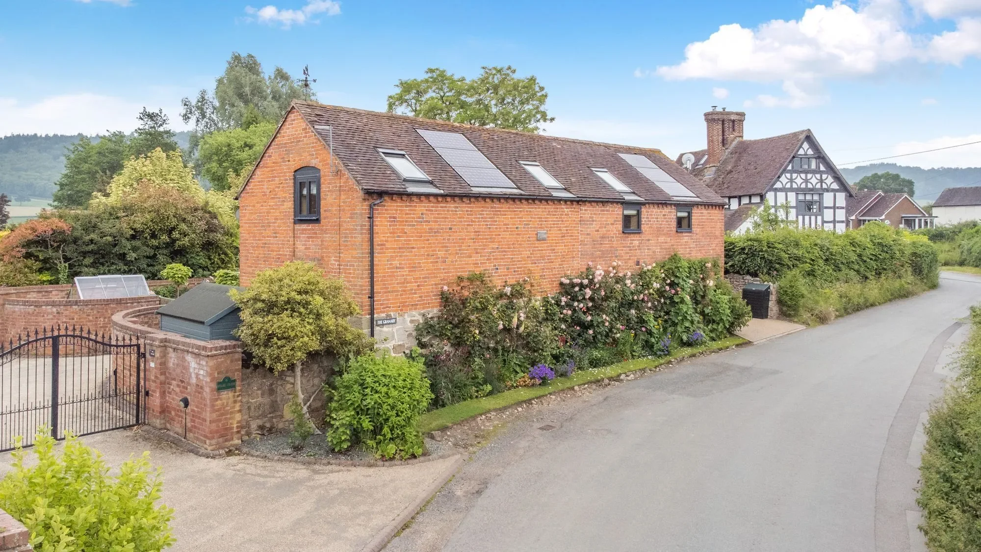 The Granary, Hughley, Shrewsbury, SY5 6NX, Shrewsbury, England, United Kingdom. - Photo 9