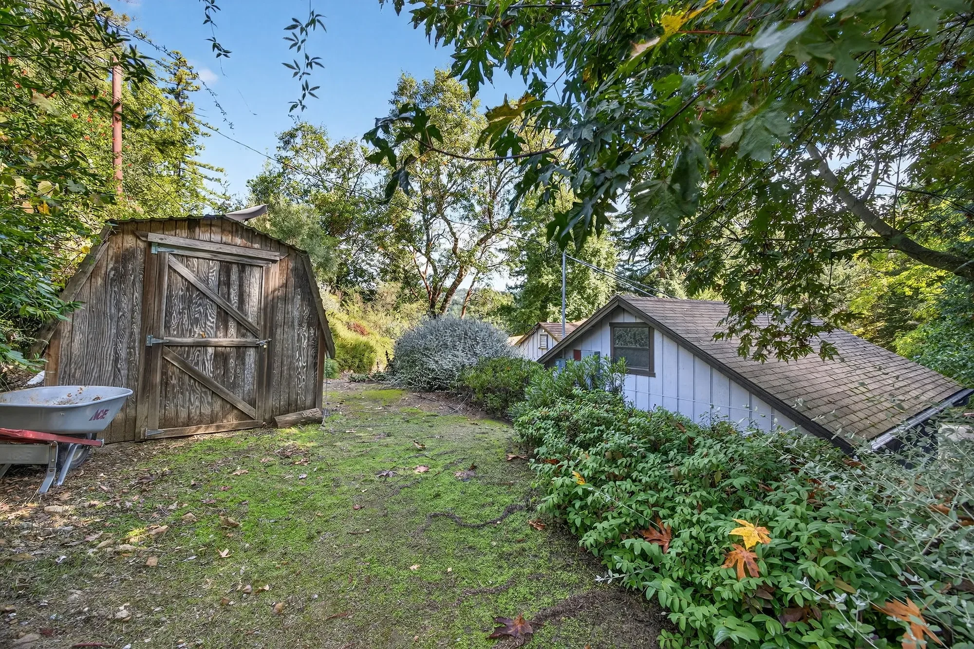 21860 Bear Creek Way , Los Gatos, CA 95033, Los Gatos, California, United States. - Photo 34