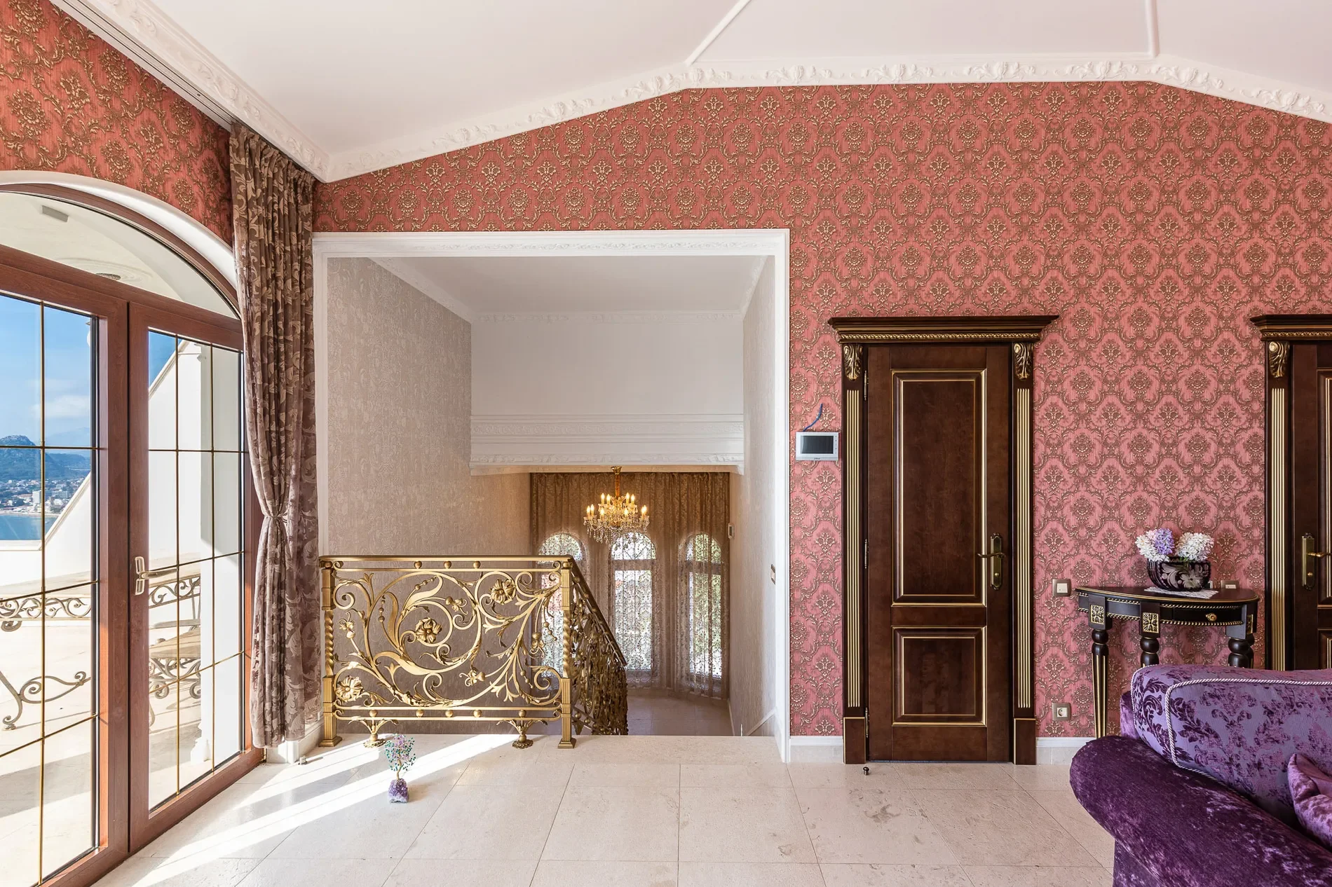 Gallery photo 3