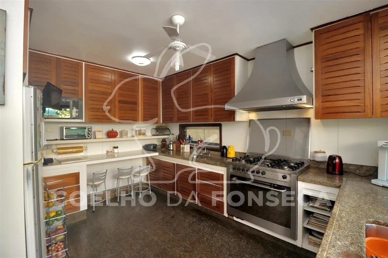 Gallery photo 8