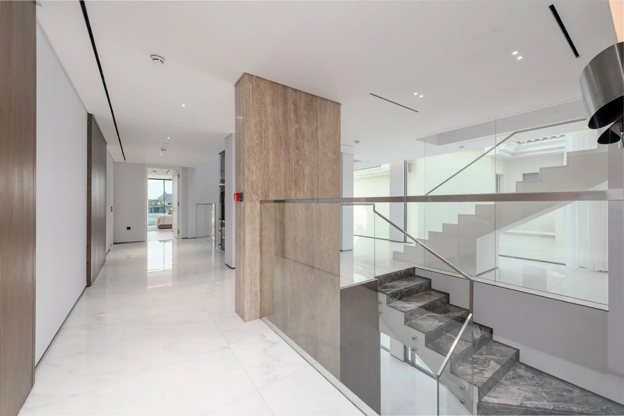 The pinnacle of luxury on Palm Jumeirah Dubai 