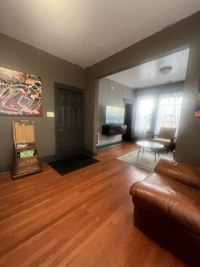 Gallery photo 10
