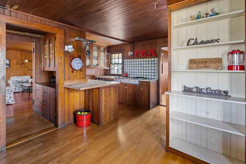 Belden Island, Branford, CT, 06405, USA, Branford, Connecticut, United States. - Photo 4