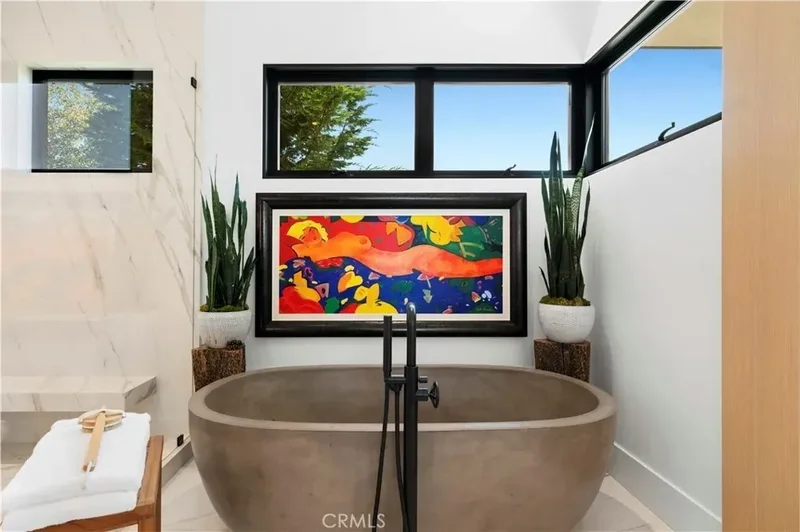 1521 Bayadere Terrace, Newport Beach, California, United States. - Photo 20