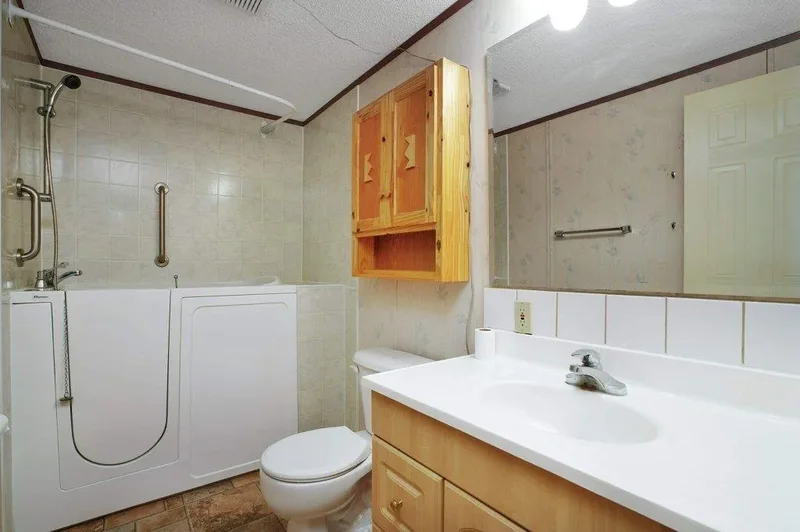 38130 Range Road 270, #20, Red Deer, AB, T4E 1L3, CANADA, AB, Alberta, Canada. - Photo 41