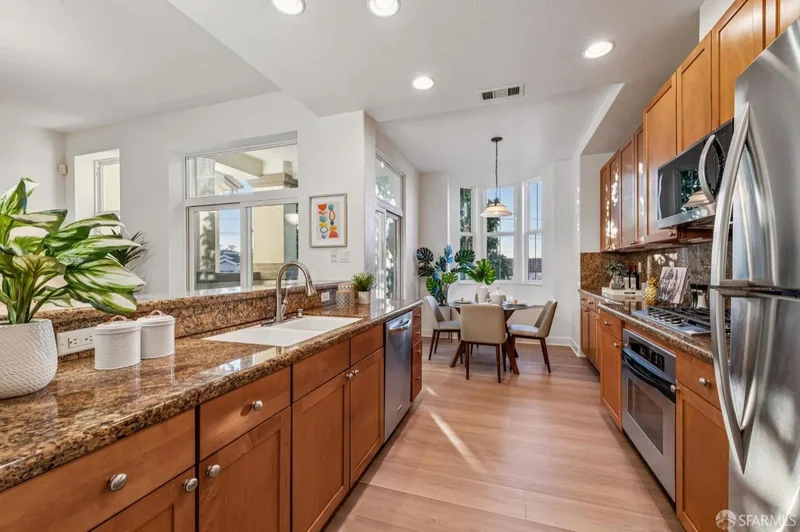 1716 20th, San Francisco, CA 94122, San Francisco, California, United States. - Photo 3