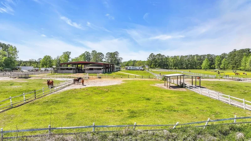 6200 Adrian Pkwy., Conway, SC 29526, Galivants Ferry, South Carolina, United States. - Photo 20