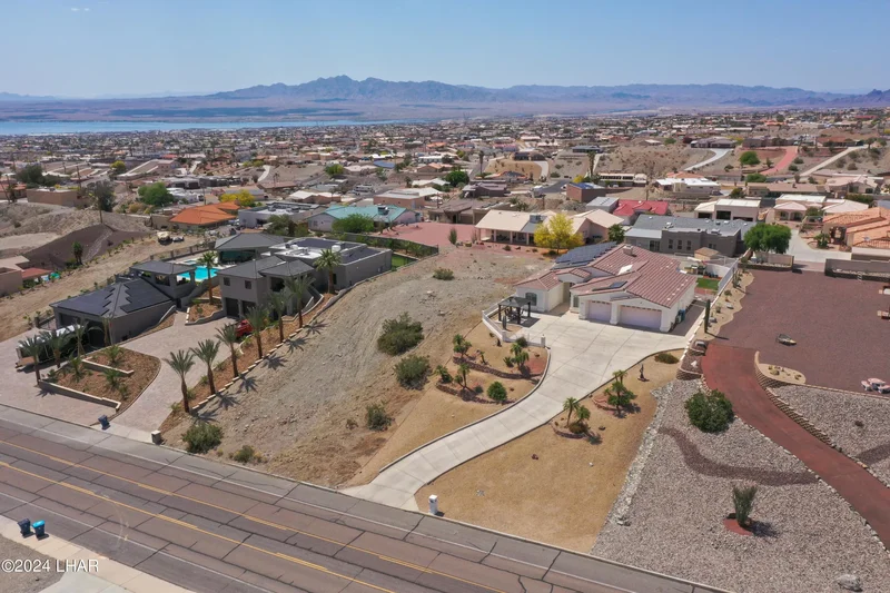 3525 Kiowa Blvd S, Lake Havasu City, AZ 86404, Desert Hills, Arizona, United States. - Photo 52
