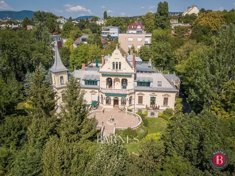 Eclectic Neo Renaissance Villa On Rosehill