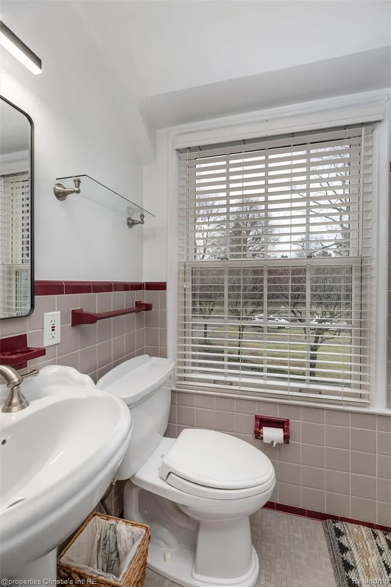 1059 Berkshire Road, Grosse Pointe Park, Michigan, United States. - Photo 42
