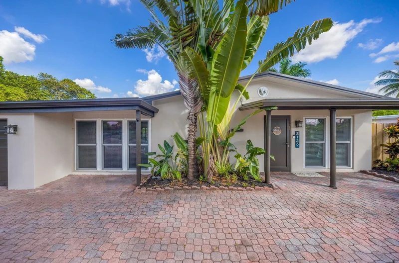 2133 Coral Gardens Dr , Wilton Manors, FL 33306, Fort Lauderdale, Florida, United States. - Photo 35