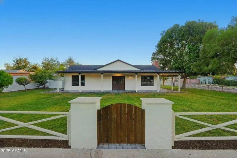 2315 N 42ND STREET, Phoenix, Arizona, United States. - Photo 21