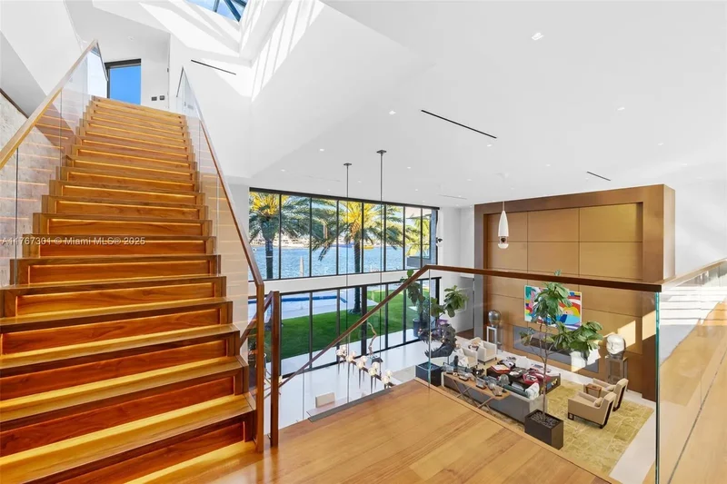 84 Isla Bahia Dr, Fort Lauderdale, Florida, United States. - Photo 54