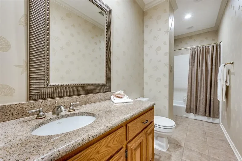 9126 Cochran Heights Drive, Dallas, Texas, United States. - Photo 26
