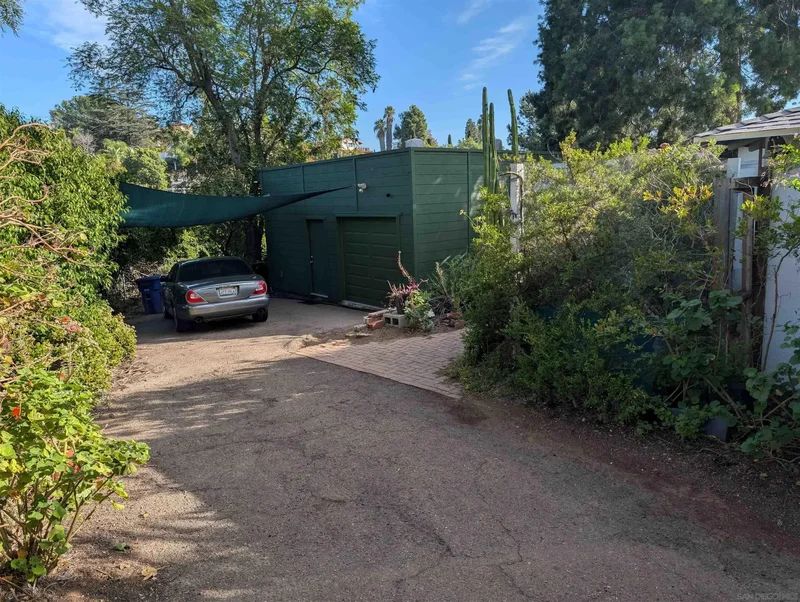 Single Family Residence in La Mesa