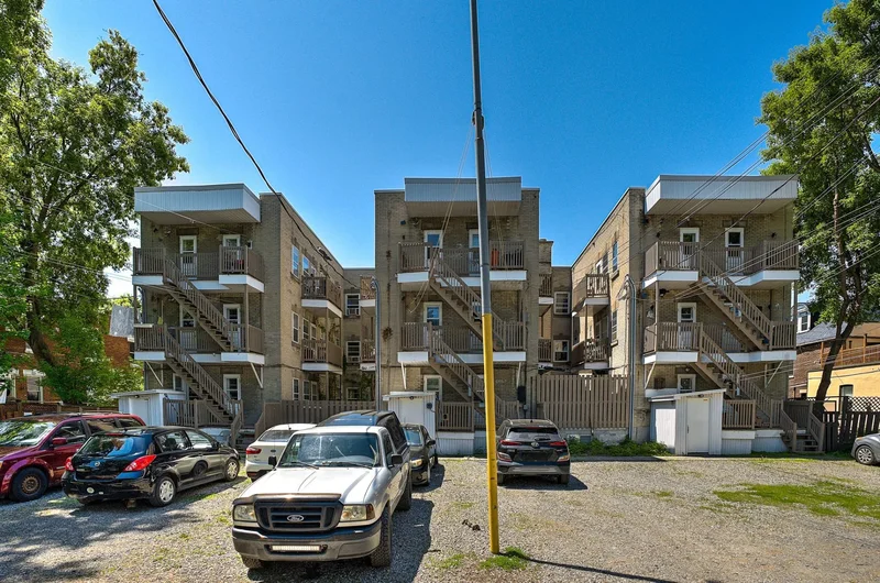 6649 6657 Av. Christophe-Colomb, Montréal, Quebec, Canada. - Photo 3