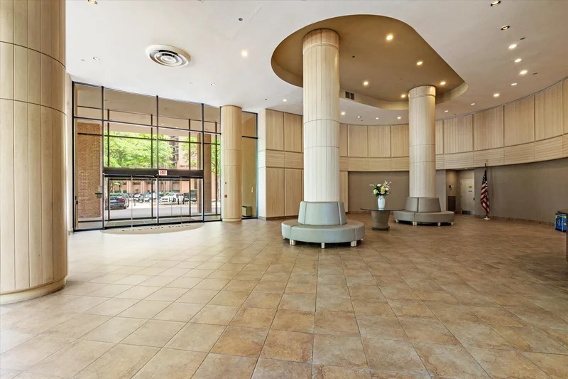 1805 Crystal Drive Unit# 1011S, Arlington, VA 22202, Arlington, Virginia, United States. - Photo 15