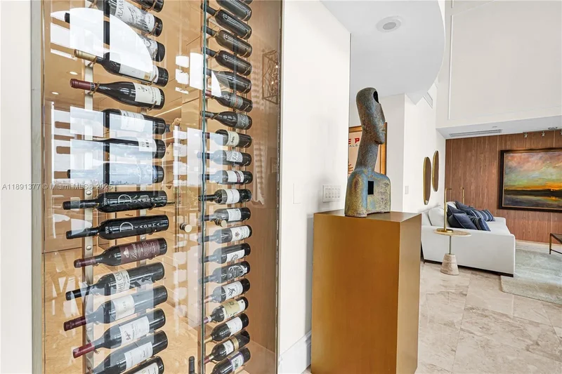 3501 N Ocean Drive, Hollywood, Florida, United States. - Photo 37