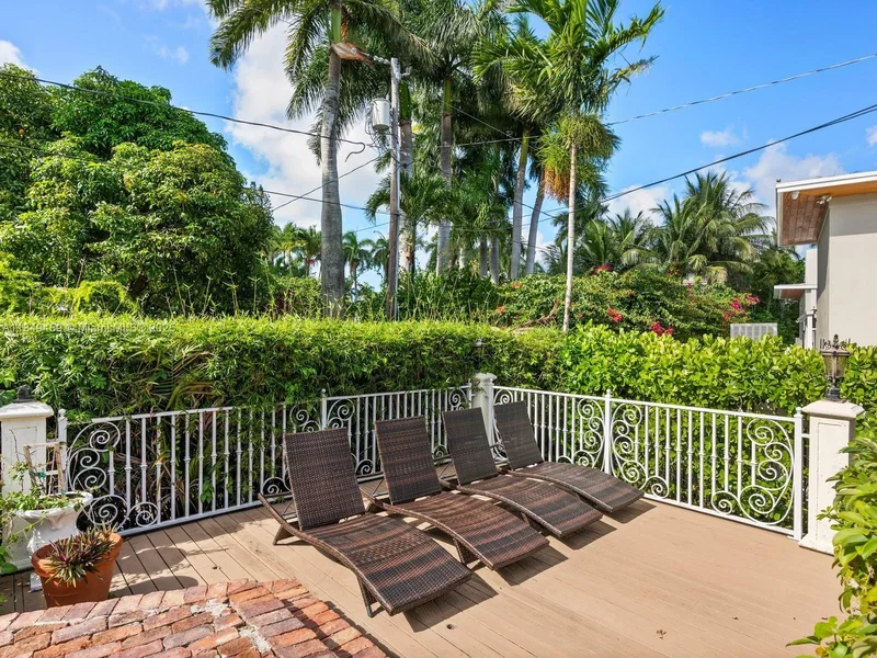 1223 Jackson St, Hollywood, Florida, United States. - Photo 35