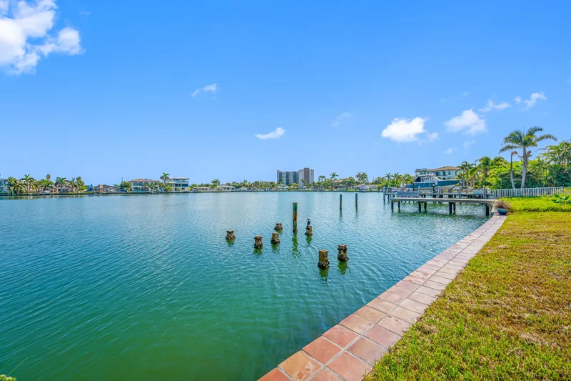 10238 Tarpon Dr, Treasure Island, FL 33706, St. Pete Beach, Florida, United States. - Photo 2