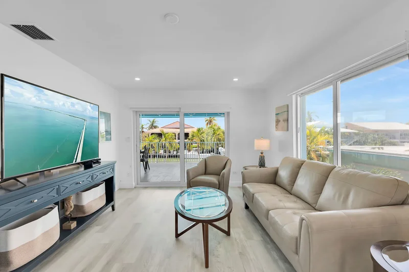 571 8th Street, Key Colony Beach, FL 33050, Key Colony Beach, Florida, United States. - Photo 15