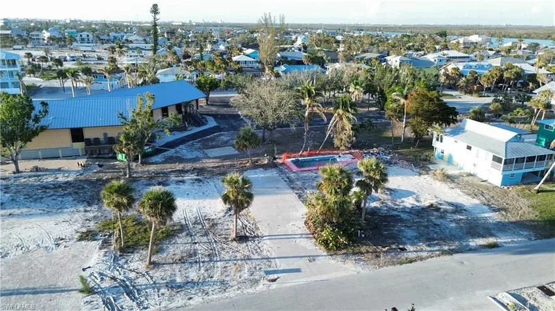 103 -105-107 Bay Mar DR, Fort Myers Beach, Florida, United States. - Photo 15