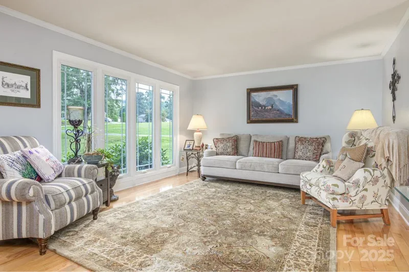 231 Kimberly Ann Drive, Hendersonville, NC 28792, Hendersonville, North Carolina, United States. - Photo 9