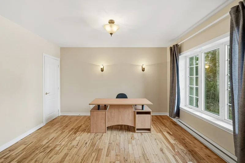 534 305e Avenue, Saint-Hippolyte, Quebec, Canada. - Photo 48
