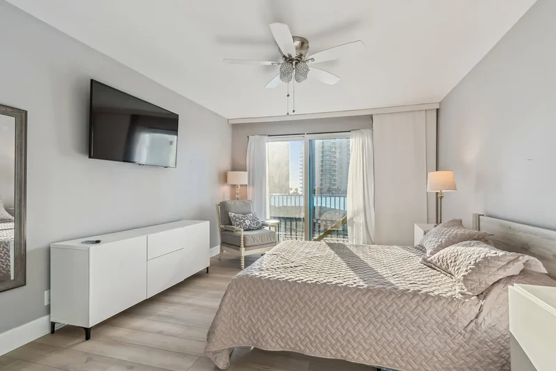 1501 Gulf Boulevard , 408, Clearwater Beach, FL 33767, Clearwater, Florida, United States. - Photo 20