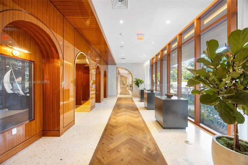 2655 S Bayshore Drive LPH, Miami, Florida, United States. - Photo 33