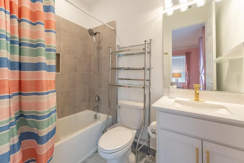984 Sterling Pine Place, Loxahatchee, FL 33470, Wellington, Florida, United States. - Photo 37