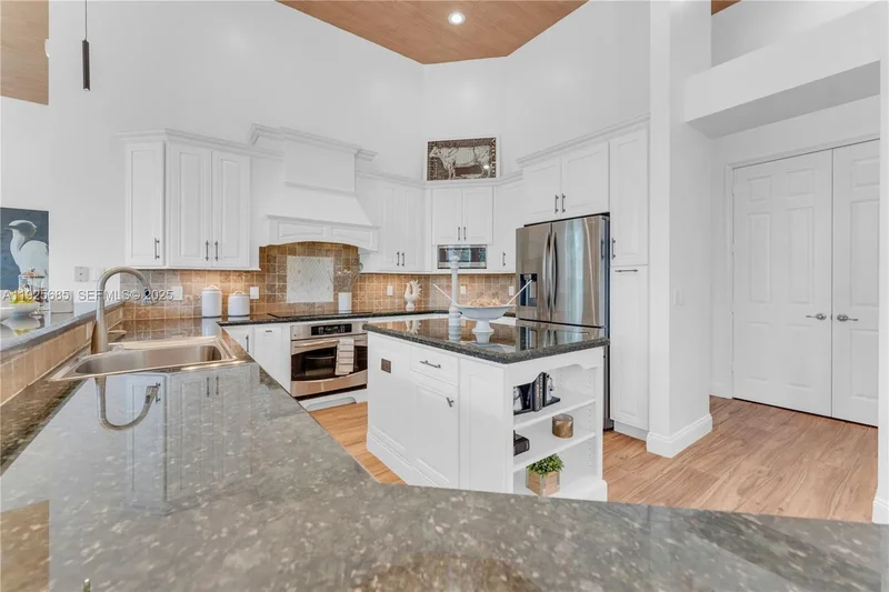 13890 SW 41st St, Davie, FL, 33330, USA, Davie, Florida, United States. - Photo 29