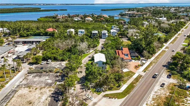 6322 LAGUNA DRIVE #1, LONGBOAT KEY, FL 34228, Longboat Key, Florida, United States. - Photo 63