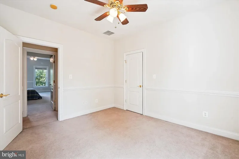6975 IDYLWOOD RD, FALLS CHURCH, VA, 22043, USA, Pimmit Hills, Virginia, United States. - Photo 18