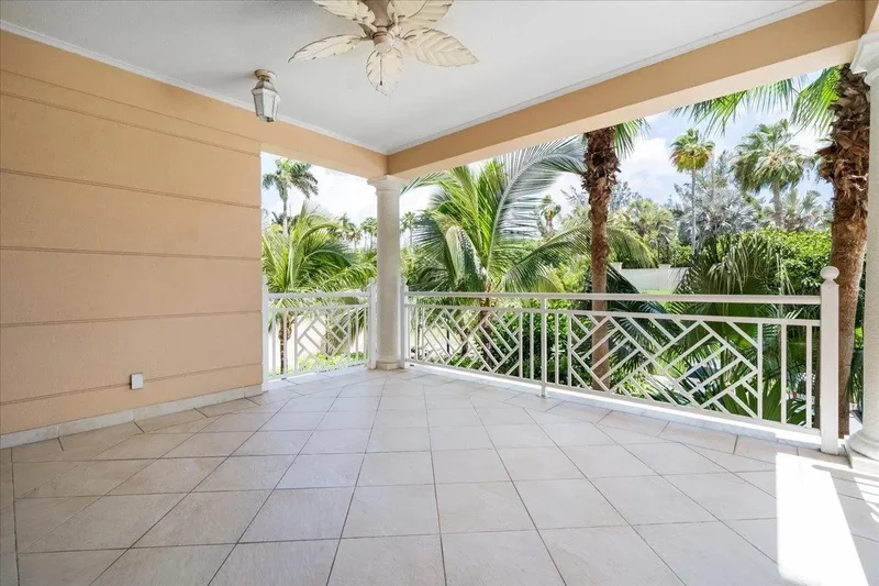 OCEAN CLUB RESIDENCES D204, Nassau, New Providence, The Bahamas. - Photo 8