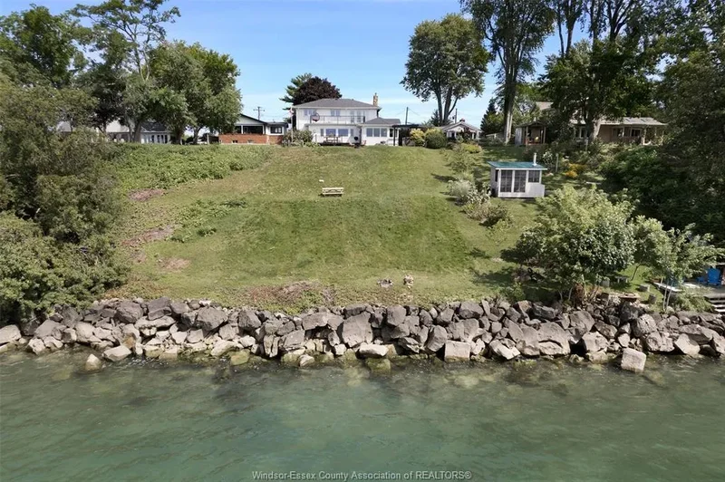 659 MCCRACKEN, Kingsville, ON N9Y 2N9, Kingsville, Ontario, Canada. - Photo 44
