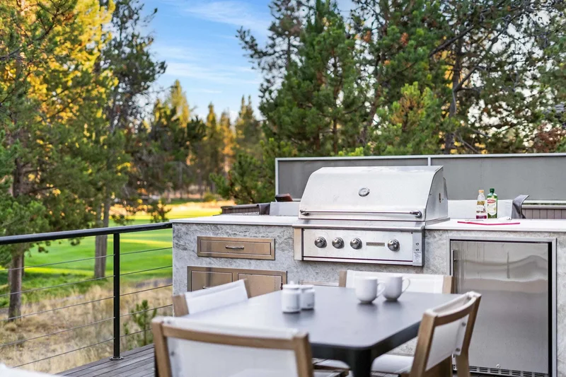 58162 Titleist Lane #6 , Sunriver, OR 97707, Sunriver, Oregon, United States. - Photo 4