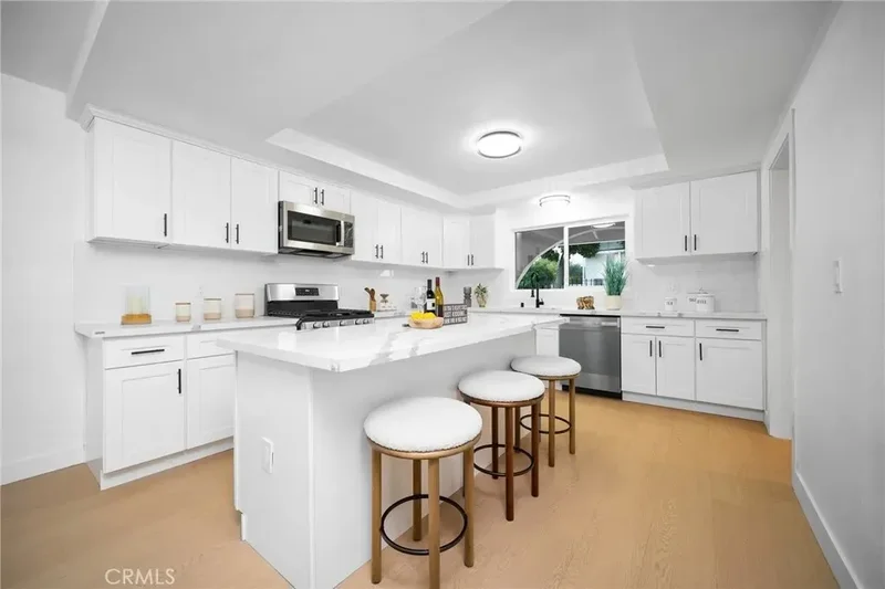 2009 W Las Lanas, Fullerton, California, United States. - Photo 16