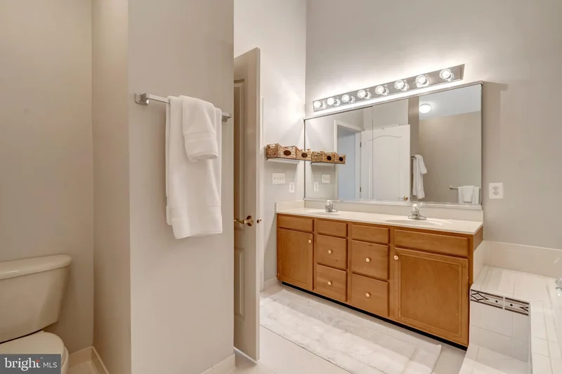 25675 Tremaine Terrace, Chantilly, VA 20152, Chantilly, Virginia, United States. - Photo 39