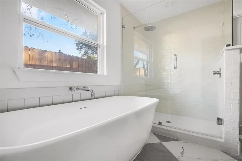 7850 La Sobrina Drive, Dallas, Texas, United States. - Photo 21